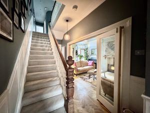 Photo 10- click for photo gallery